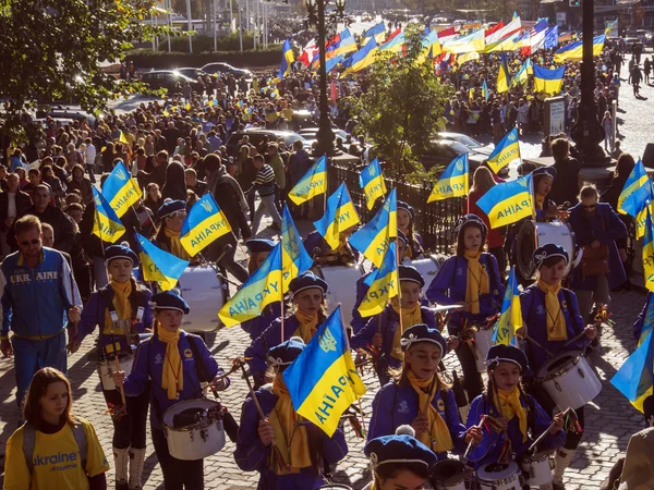 Peace march in Kiev — Stock Photo, Image