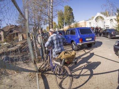 Petro Poroshenko Avtomaydan geldi