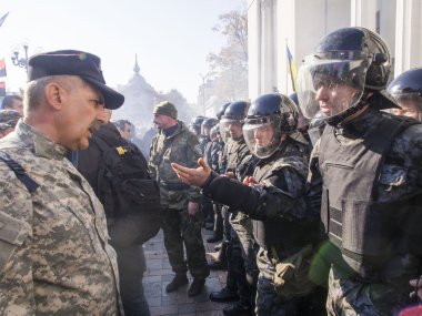 Bozuklukları Verkhovna Rada yakınındaki