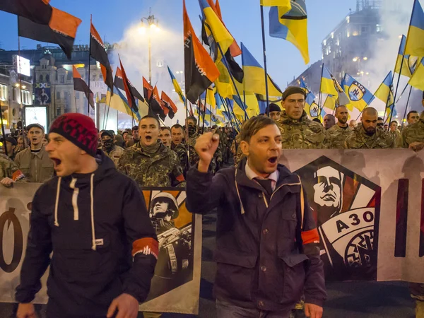 March of Heroes in Kiev — Stock Photo, Image