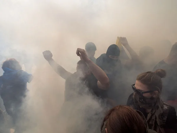 Disturbi vicino a Verkhovna Rada — Foto Stock