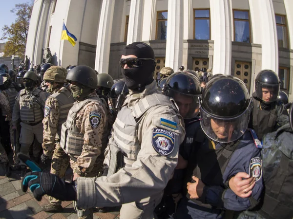 Порушення біля Верховної Ради — стокове фото