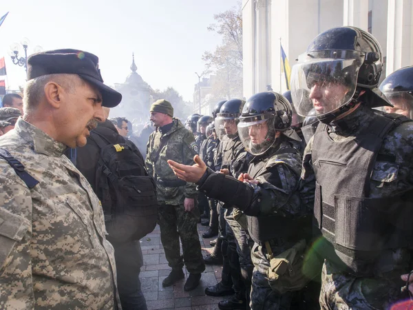 Störningar nära Verkhovna Rada — Stockfoto