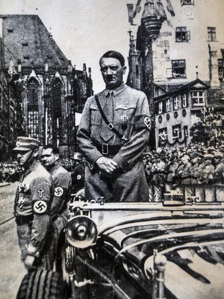 Adolf Hitler tijdens het partijcongres van Nazy — Stockfoto