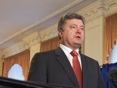 Ukrayna Poroshenko başkanı.