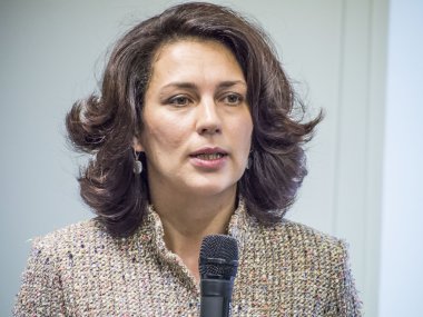 Genel Forum U AB'de koyarak