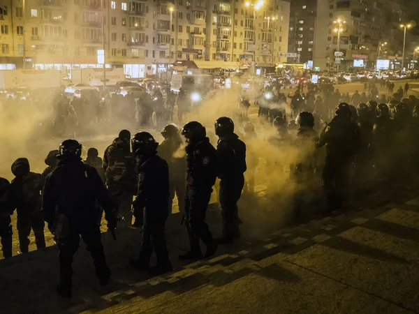 Clashes football fans with police — Stock Photo, Image