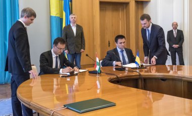 Klimkin ve iletişim kuralını Siyyarto