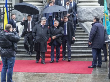 Poroshenko ve çalışma ziyareti sırasında Nazarbayev