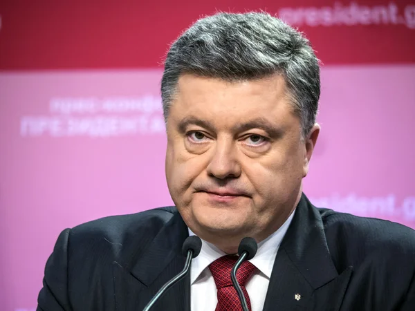 Ordförande Poroshenko sammanfattade året — Stockfoto