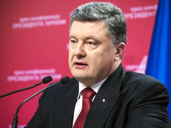 Ordförande Poroshenko sammanfattade året — Stockfoto