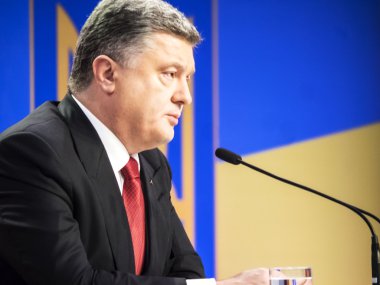 Başkan Poroshenko sene özetlenebilir