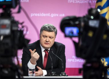 Başkan Poroshenko sene özetlenebilir