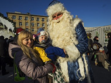 Noel tatili Gönüllüleri organize