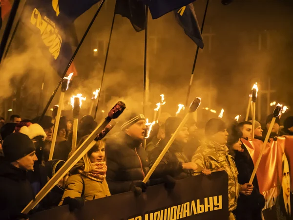 Sztyepan Bandera tiszteletére menete — Stock Fotó