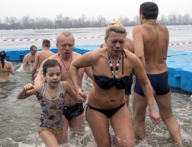 Epiphany kutlama Kiev