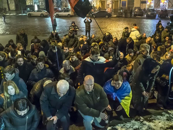 Honoring victims of protests in Kyiv — Stock Photo, Image