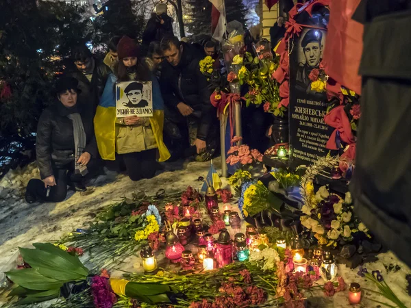 Ter ere van de slachtoffers van protest in Kiev — Stockfoto