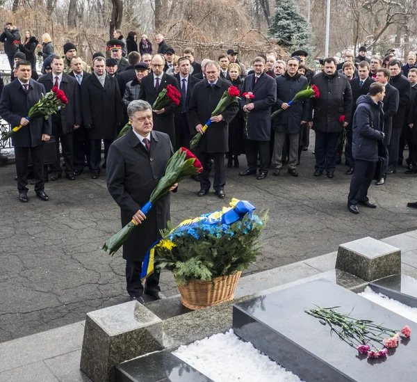 Cerimonia di commemorazione degli eroi di Kruty — Foto Stock