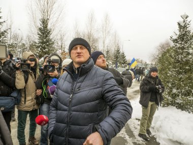 Automaidan kazık Akhmetov Emlak