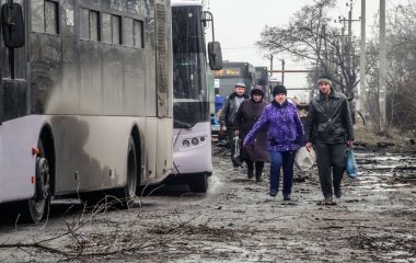 Otobüs mülteciler için bir