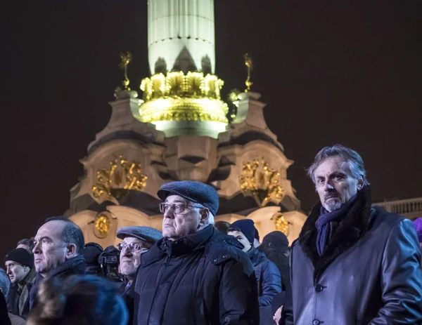 Diplomats listening to President of Ukraine — Stock Photo, Image