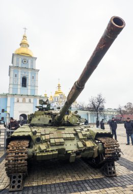 Yastıklı Rus askeri teçhizat