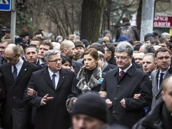Porochenko on march in memory of perished activists — Stock Photo, Image