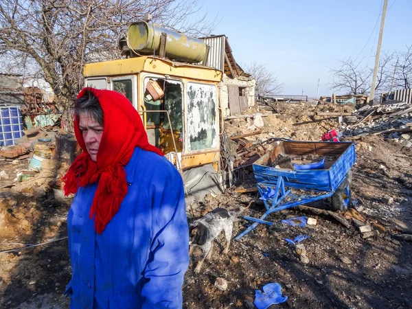 Pueblo destruido en la región de Donetsk —  Fotos de Stock