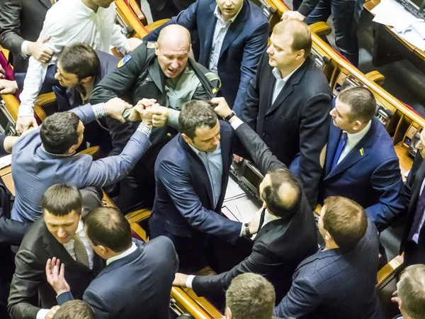 Lucha de masas en la Rada Verkhovna de Ucrania —  Fotos de Stock