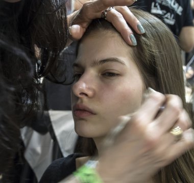 36 Ukrayna moda haftası