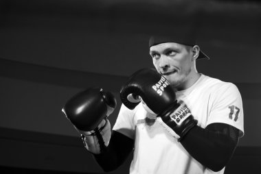Eğitim Aleksandr Usyk açın
