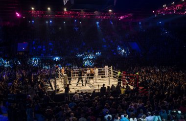 A.Usyk ve A. Knyazev mücadele