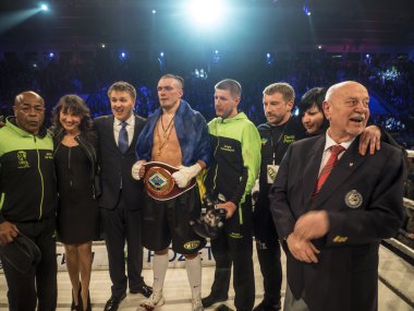 Aleksandr Usyk takım