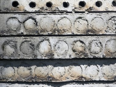 Beton levhalar yığını