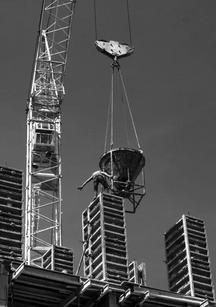 Production of monolithic structures — Stock Photo, Image