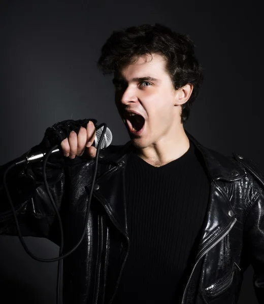 Rock singer screaming — Stock fotografie