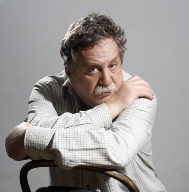 Orta yaş iş adamı