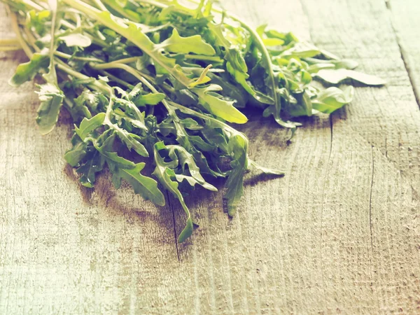 Färska ekologiska rucola — Stockfoto