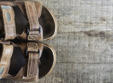 Eski sandal 