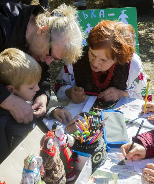 Festival del folclore a Borispol, vicino a Kiev, Ucraina — Foto Stock