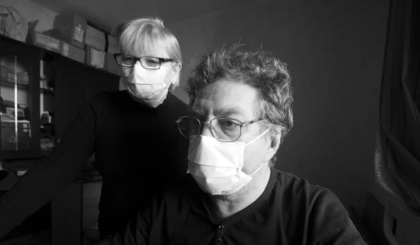 黒と白のインフルエンザの流行 — ストック写真