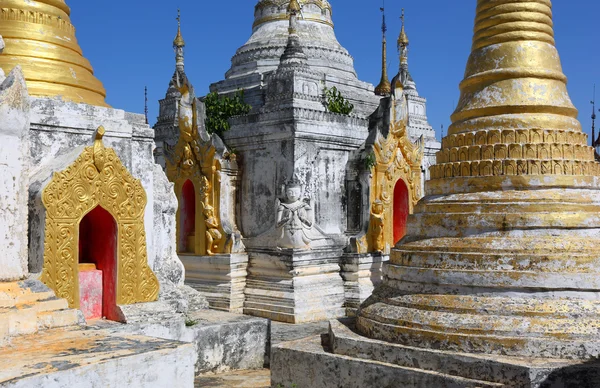 Shwe Inn Thein Paya tempel komplex i Myanmar — Stockfoto
