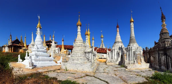 Shwe Inn Thein Paya tempel komplex i Myanmar — Stockfoto