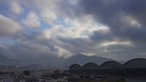 Hong Kong Čína February 2016 Letadlo Odlétá Mezinárodního Letiště Hongkong — Stock video
