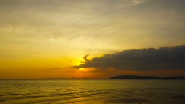 Prachtig Landschap Met Tropische Zee Zonsondergang Het Strand Zoom Timelapse — Stockvideo
