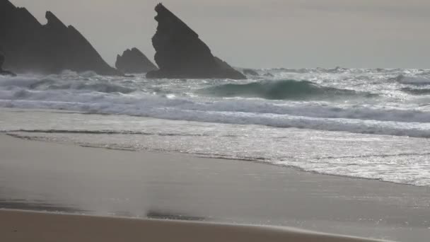 Praia Adraga Zandstrand Met Schilderachtige Landschap Achtergrond Sintra Cascais Portugal — Stockvideo