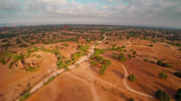 Voando Sobre Templos Bagan Manhã Myanmar Birmânia — Vídeo de Stock