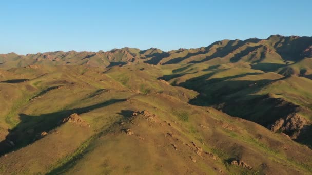 Vista Aérea Paisagem Montanhas Yol Valley Pôr Sol Mongólia — Vídeo de Stock
