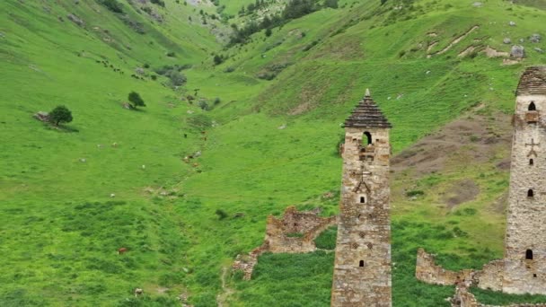 Aerial Jurul Valorii Vedere Complexului Turn Medieval Munții Ingushetia Rusia — Videoclip de stoc